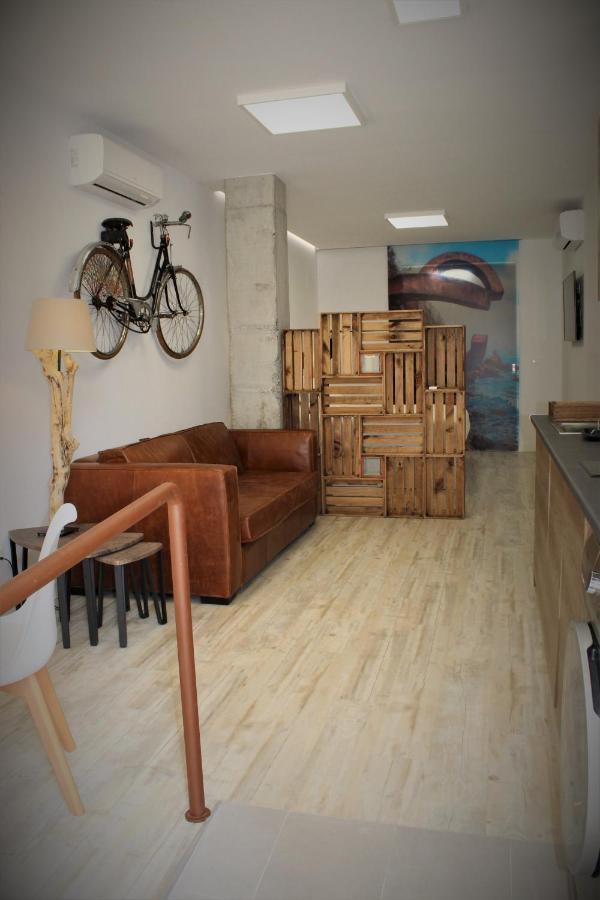 Apartamentos Zarautz Centro, Con Tarjeta Parking Gratis En Zona Azul Y Residentes Exterior photo
