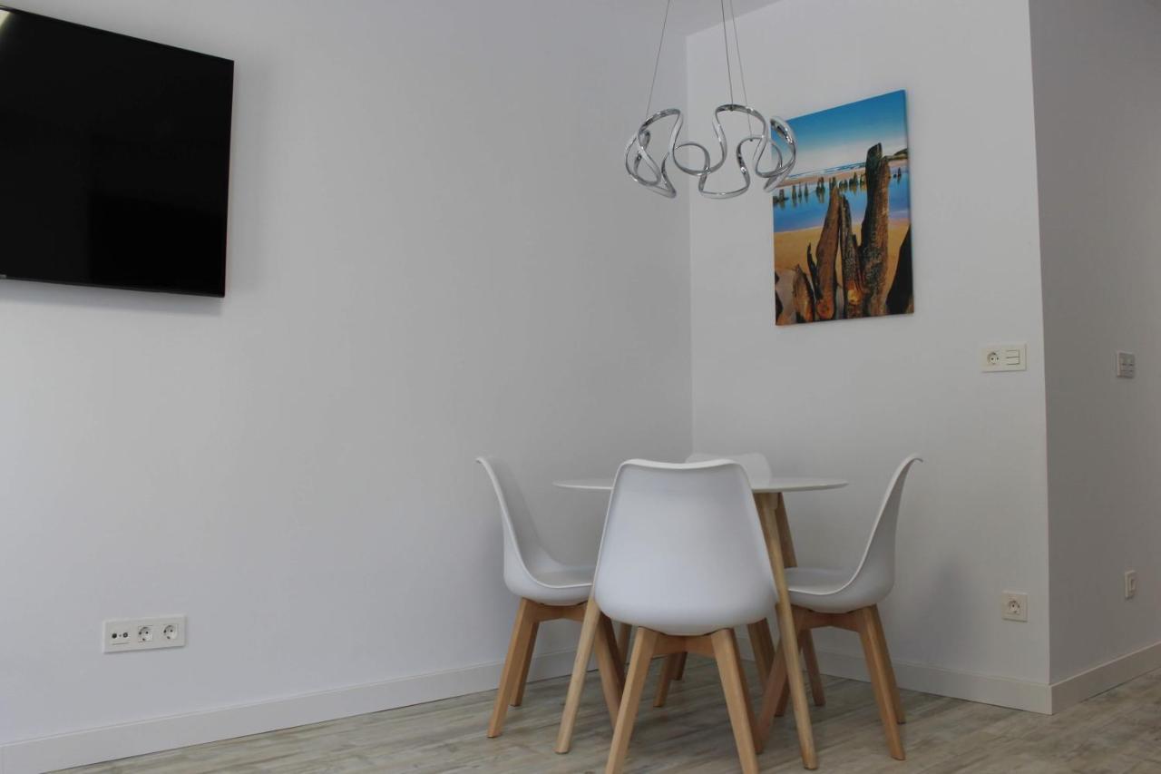 Apartamentos Zarautz Centro, Con Tarjeta Parking Gratis En Zona Azul Y Residentes Exterior photo
