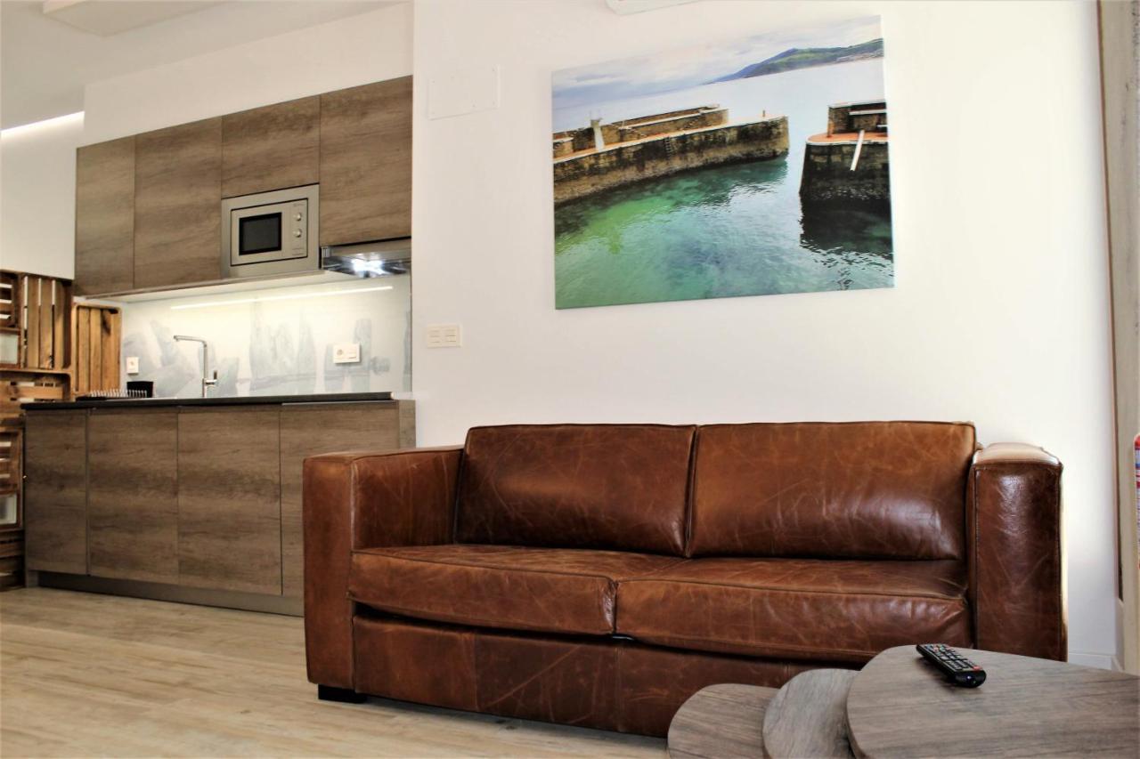 Apartamentos Zarautz Centro, Con Tarjeta Parking Gratis En Zona Azul Y Residentes Exterior photo
